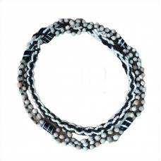 Chicote Bicolor Preto Fosco e Branco Fosco com Semente de Lagrimas de nossa Senhora